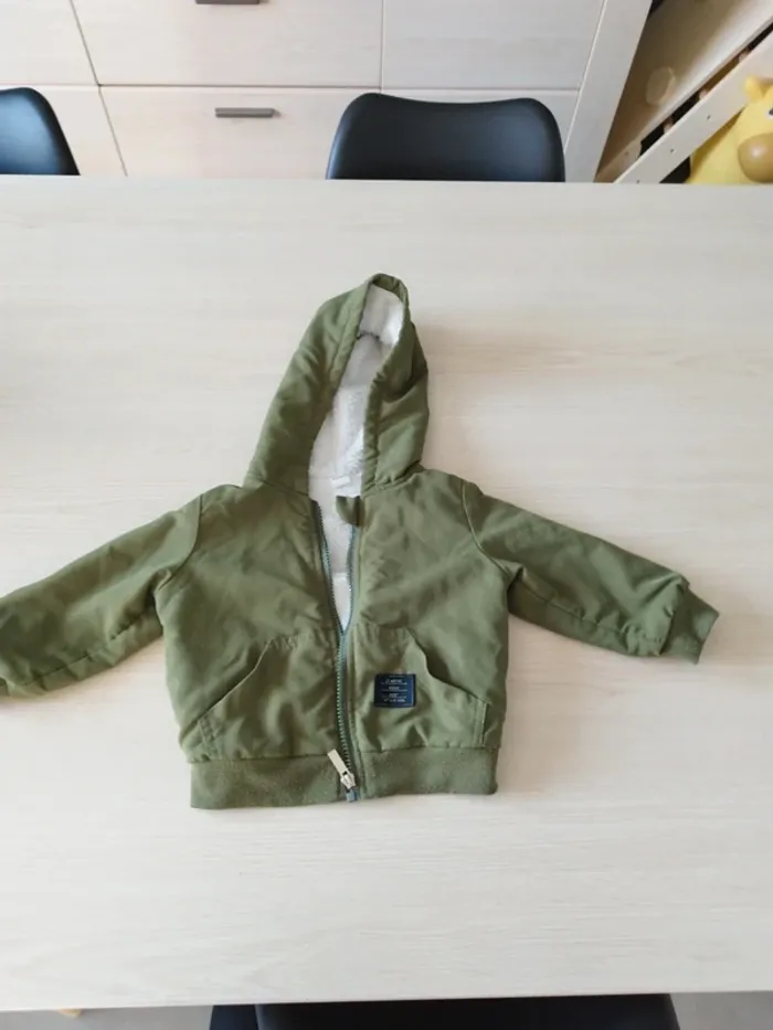 Veste semi-épaisse 12/ 18 mois