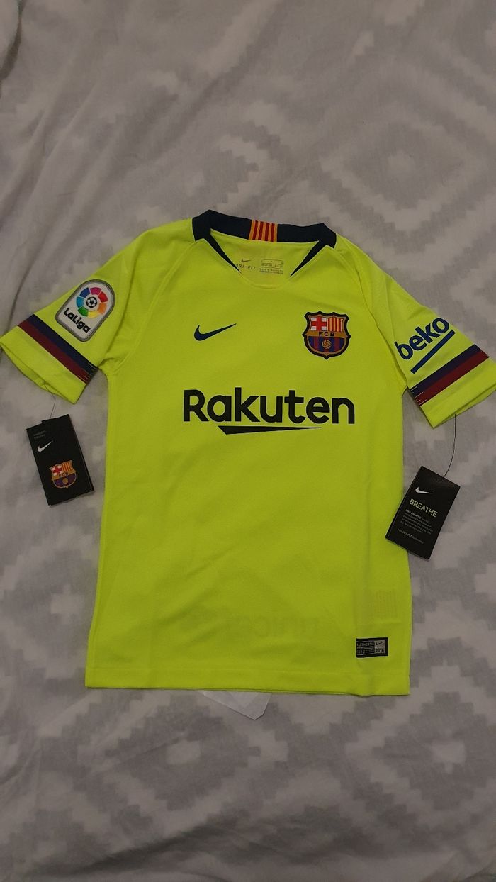 Nike maillot fc Barcelone taille S 8-10 ans 128-137 - photo numéro 3