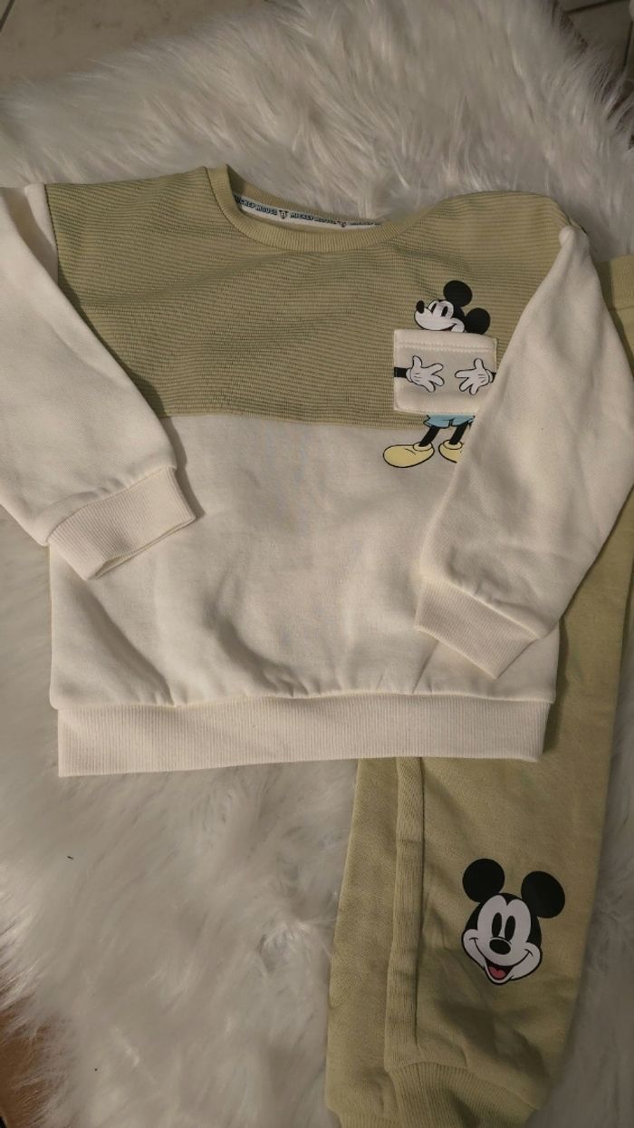 Neufs (non portés🥰🤩)🏷 ensemble molleton 36mois garçon 🥰🤩 - photo numéro 2