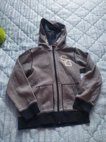 Sweats-and-sweats-a-capuche taille 8-10ans
