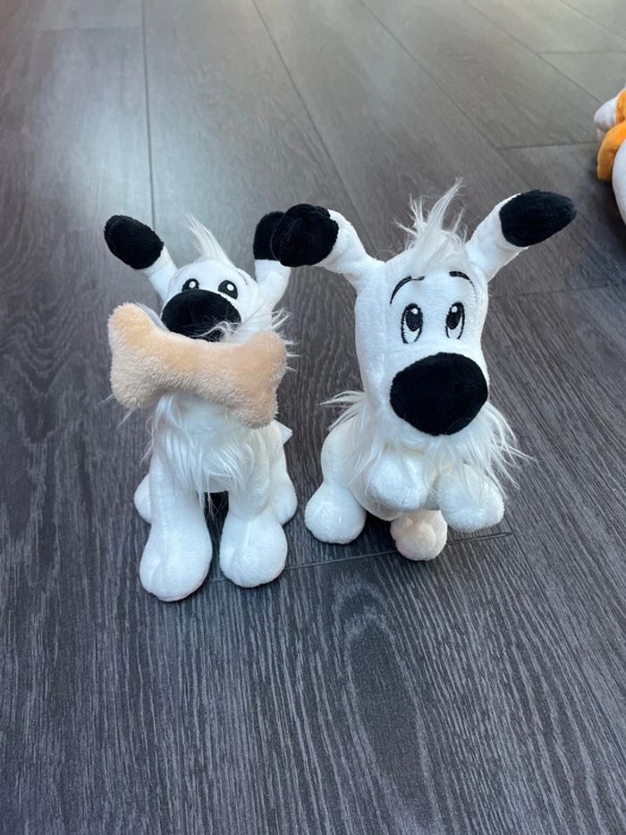 2 Peluches idefix