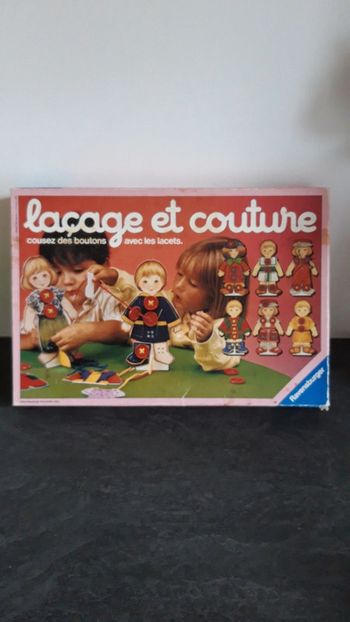 Laçage et couture