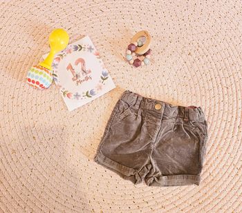 Short taille 12 mois