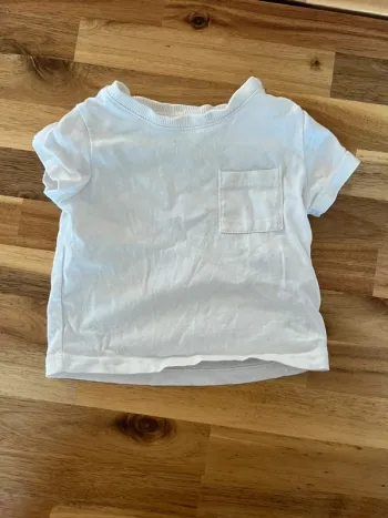 T-shirt kiabi 3 mois