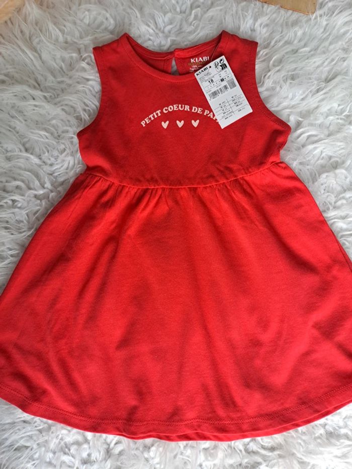 Robe kiabi rouge 18mois - photo numéro 2