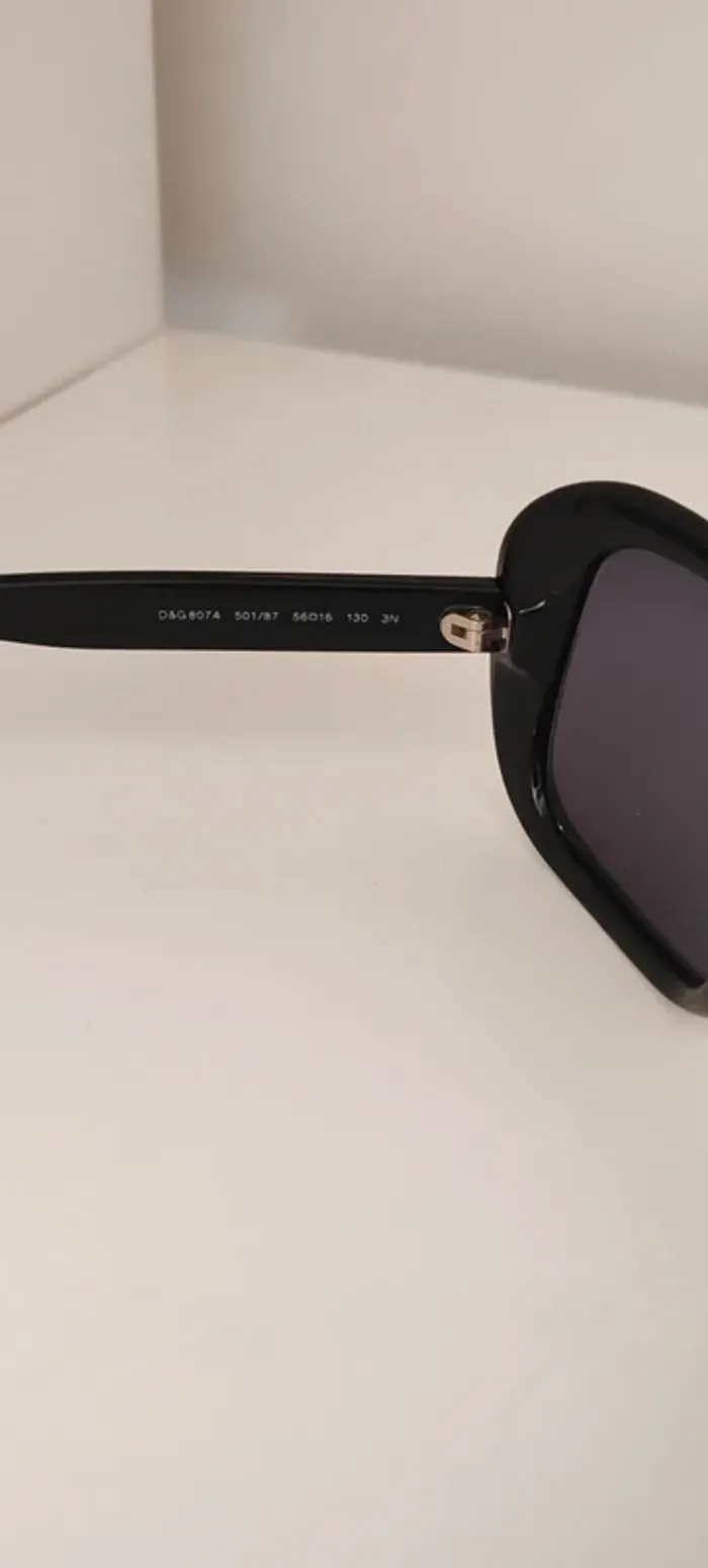 Lunette de soleil D&G - photo numéro 5