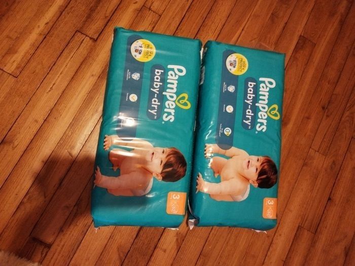 Paquets Pampers baby dry taille 3