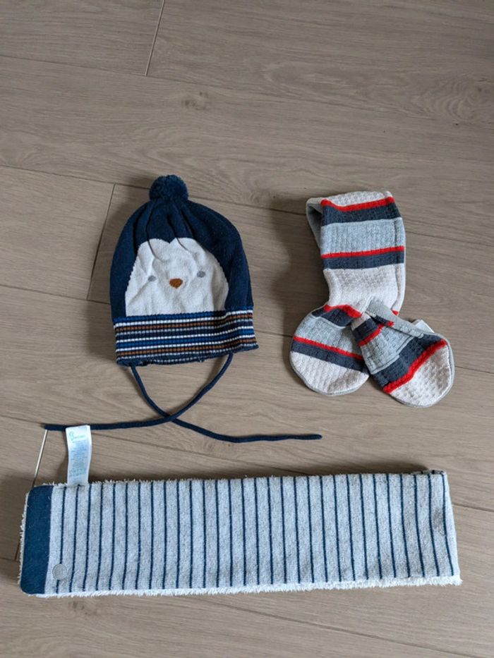 Bonnet et écharpe