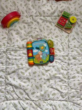 livre d'éveil vtech sons et lumière