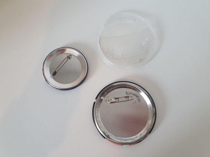 lot de 2 pin's one piece - photo numéro 2