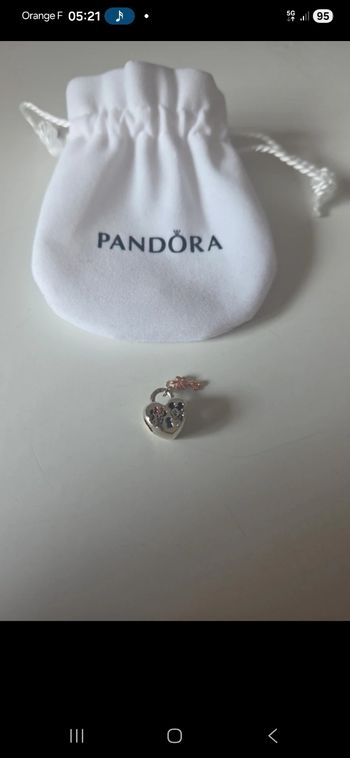 Pendora disney