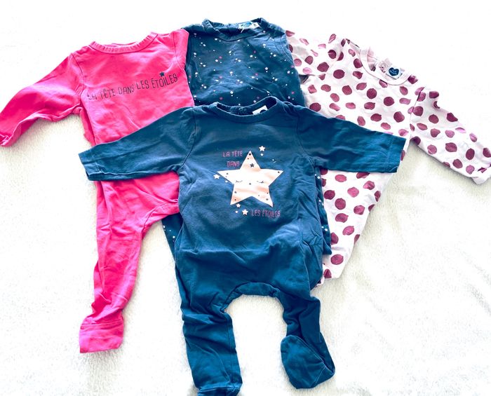 lots de 4 pyjamas cotons  « mots d’enfants » T3 mois