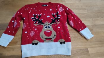 Pull de Noël taille 5 ans 