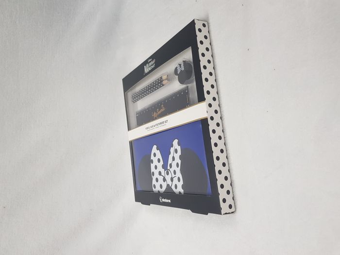 coffret accessoires bureau Minnie disney crayons trousse - photo numéro 4