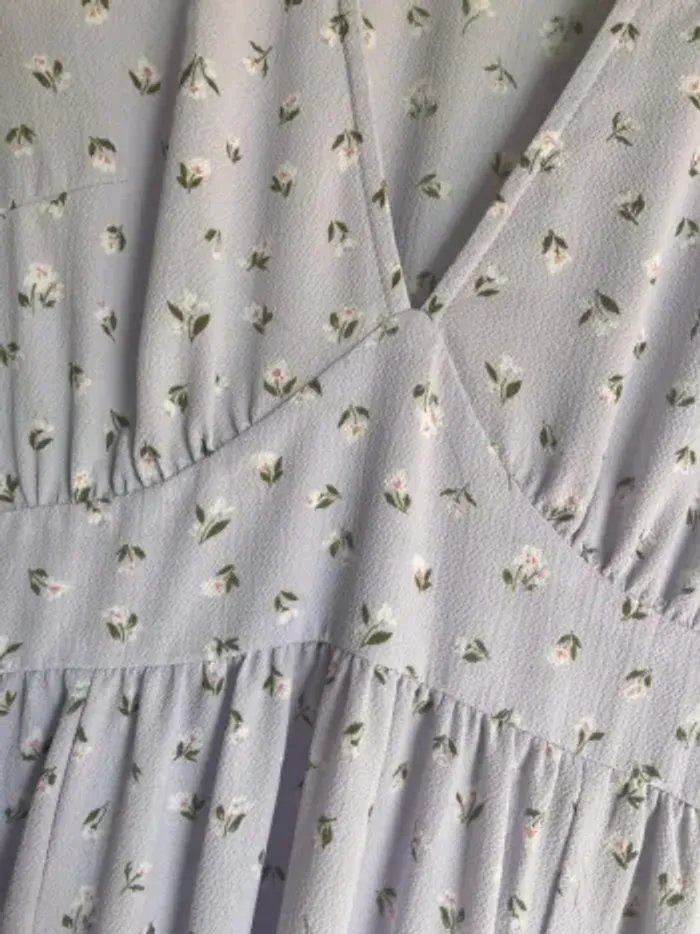Robe longue été Monki taille 32 - Lilas à fleurs, très bon état - photo numéro 4
