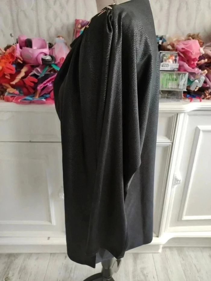 Blouse noire à épaulettes vintage taille3 - photo numéro 2