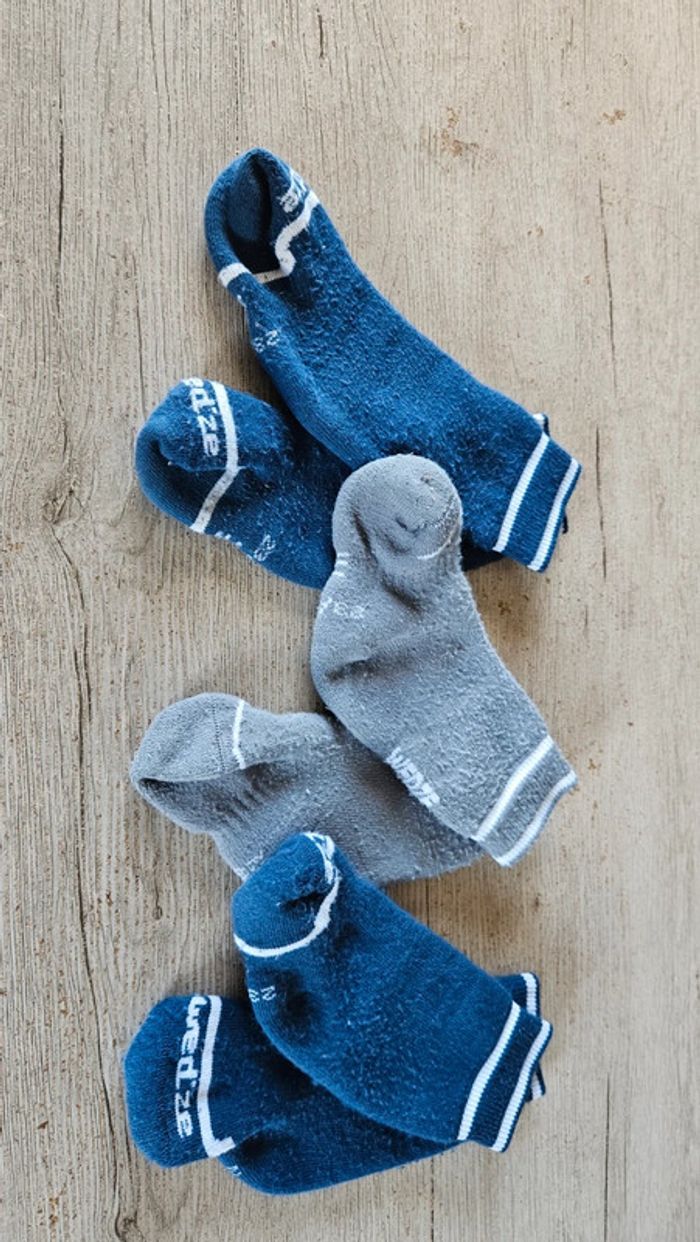 Lot de 3 paires de chaussettes de ski Wed'ze, 2 bleues et 1 grise, pointure 23/26 - photo numéro 3