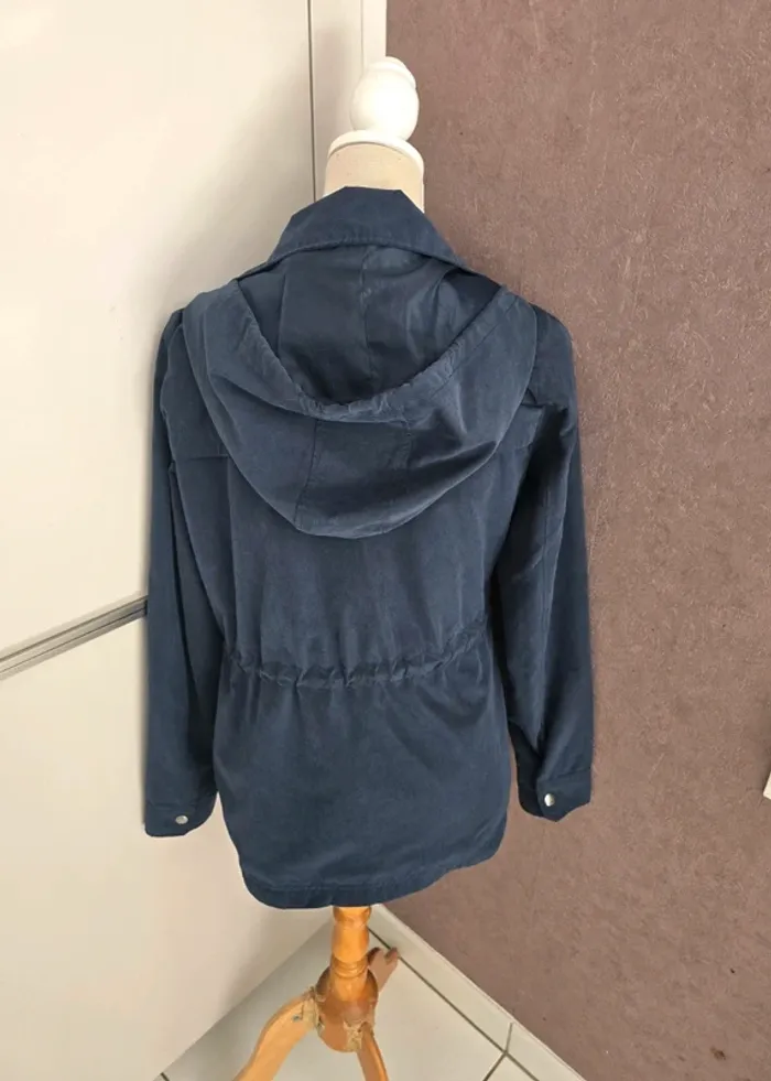 Veste légère Only taille XS excellent état, portée 2 fois - photo numéro 2