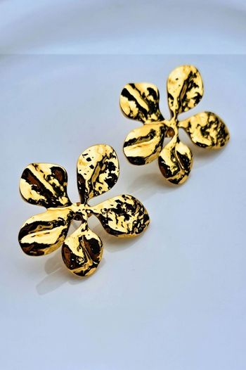 Jolies boucles d oreilles fleurs en acier inoxydable doré