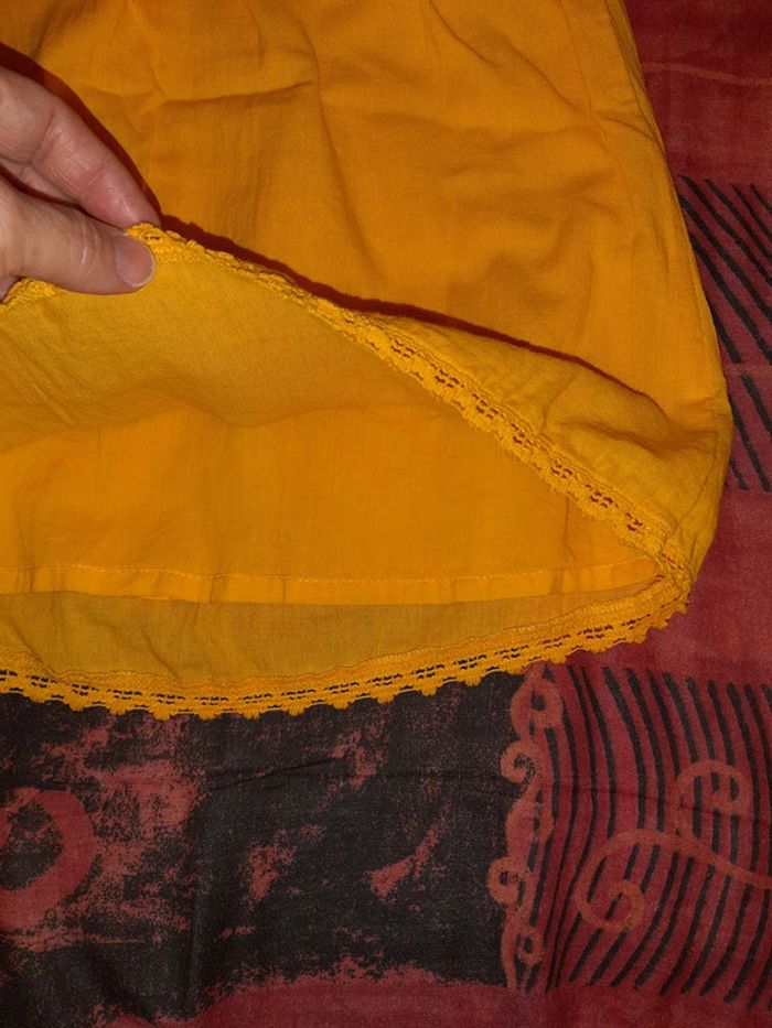Jolie robe jaune-orange 18 mois - photo numéro 3