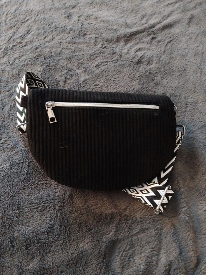 Sac banane velours noir - photo numéro 3