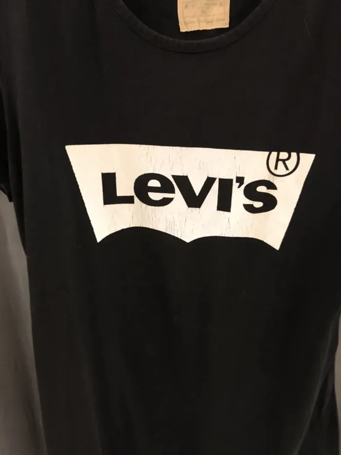 275544 tee shirt MC noir fille 16 ans levi's - photo numéro 2