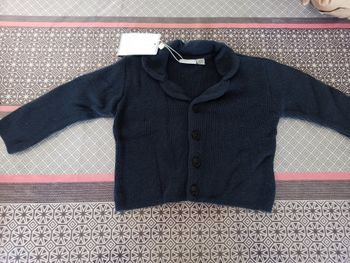 Cardigan Gilet 12 mois neuf