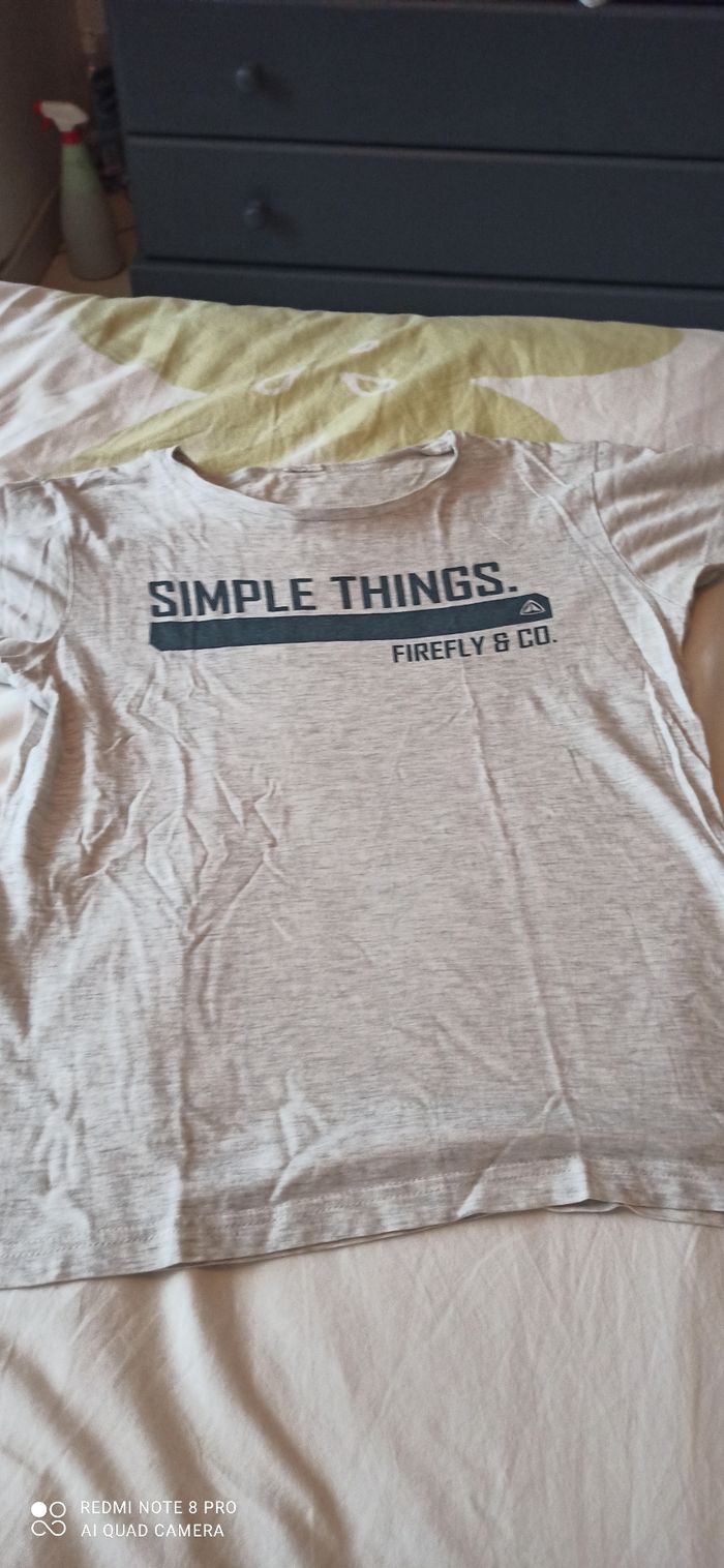 T shirt gris imprime 14 ans