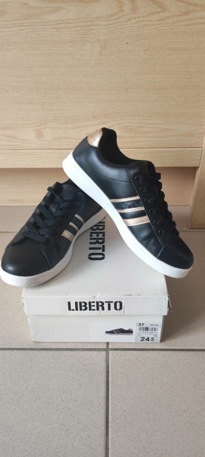 Baskets basses Liberto 37