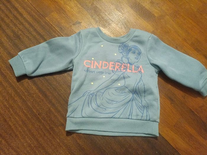 Pull Disney Cinderella 9 - 12 mois