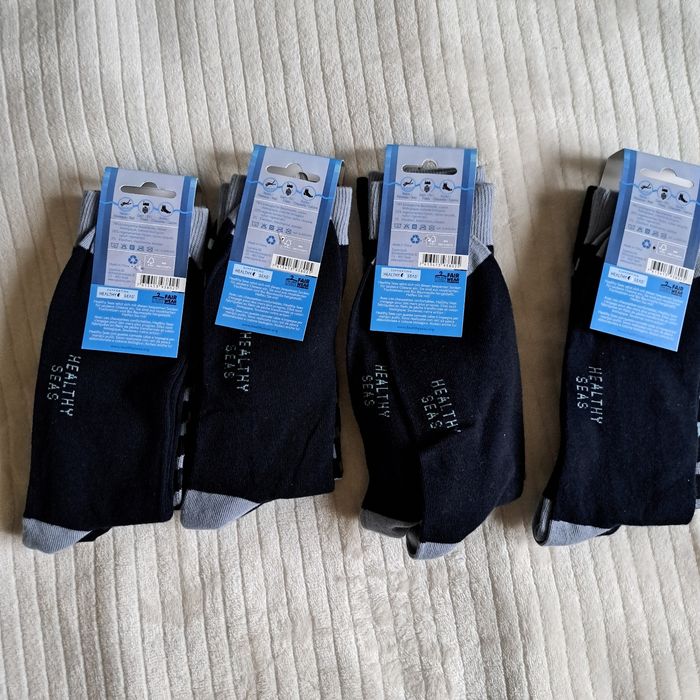 4  Lots  de 2 chaussettes T 41/45 - photo numéro 2