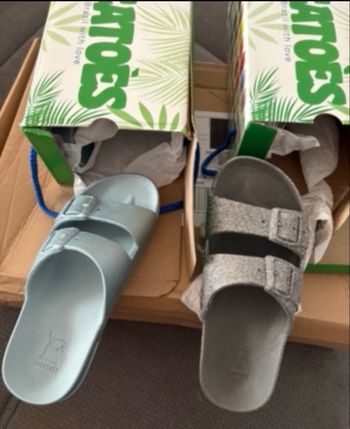 2 paires de Cacatoès 