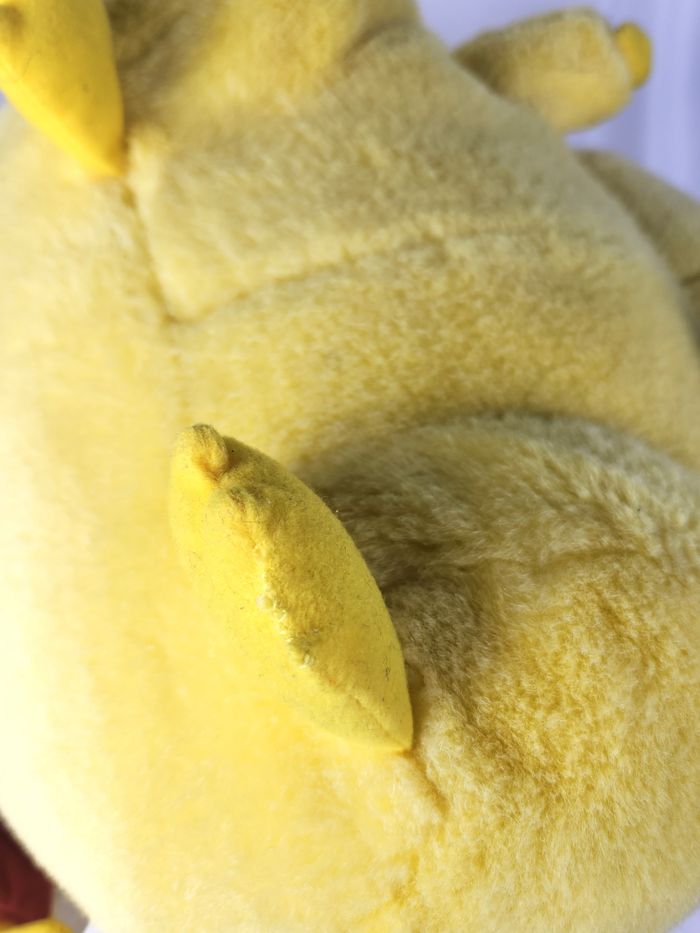 Peluche Pokémon Pikachu Vintage 1999 - Jumbo Plush - Hasbro Tomy - Rare - photo numéro 9