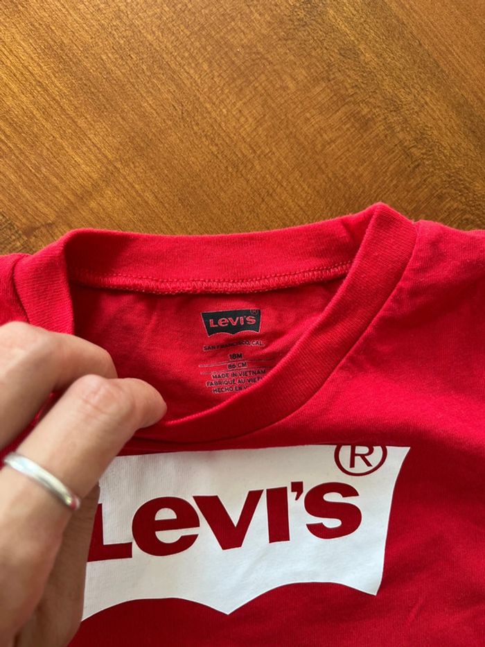 T-shirt Levis rouge - photo numéro 2