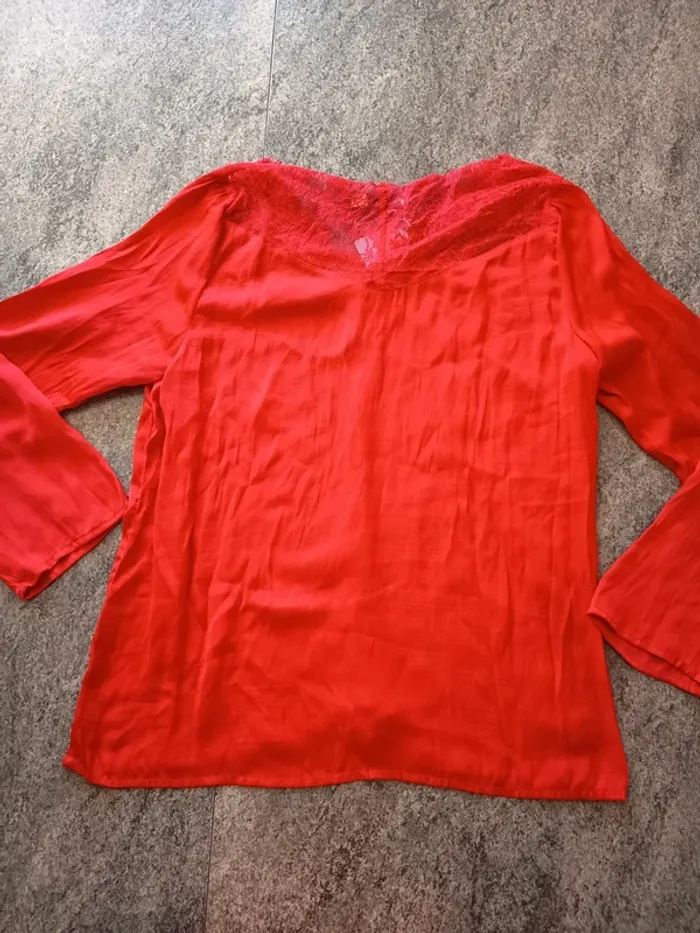 Blouse taille 42 akoz de toi - photo numéro 3