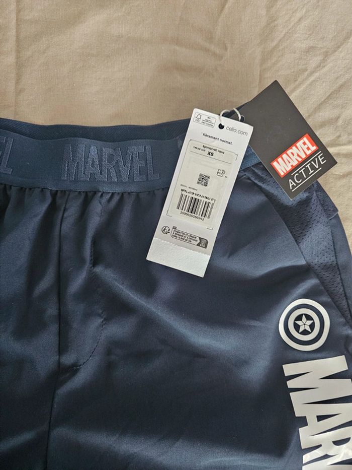Short marvel - photo numéro 2