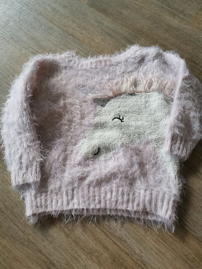 Pull primark licorne 2 3 ans