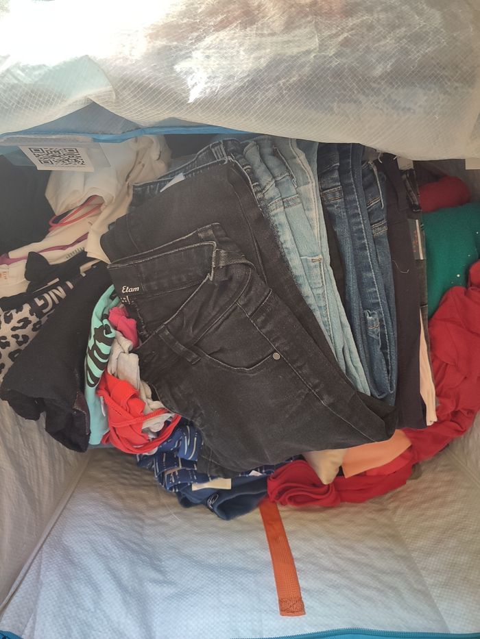 Jeans femme taille 36/38/40/42  lot à faire
