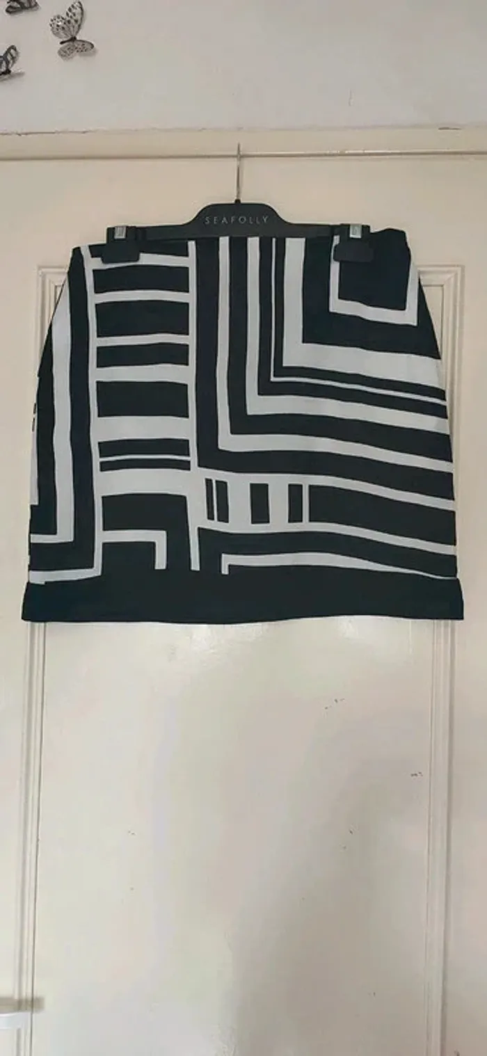 Jupe droite - photo numéro 5