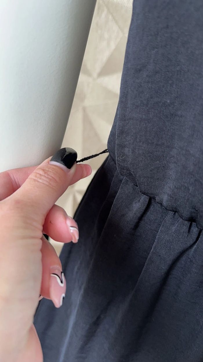 Robe noire - photo numéro 6