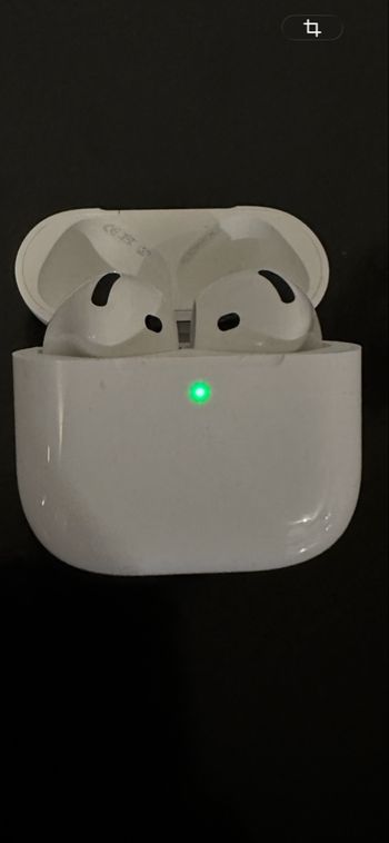AirPods 4 