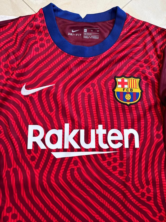 Maillot de foot Nike équipe FC Barcelone taille 13/15 ans authentique neuf - photo numéro 2