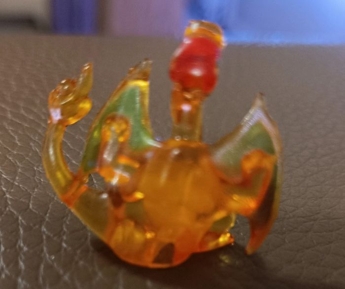 Figurine translucide Dracaufeu pokémon rare - photo numéro 4