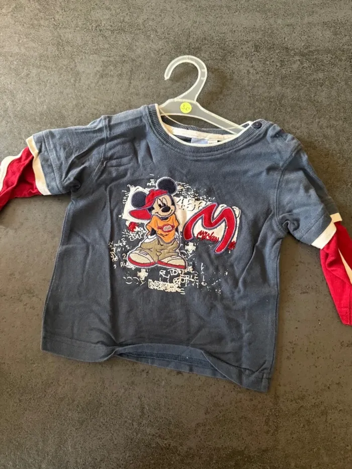 T-shirt Disney baby 12 mois