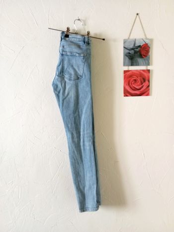 🌸Jean slim troué, Zara, taille 34