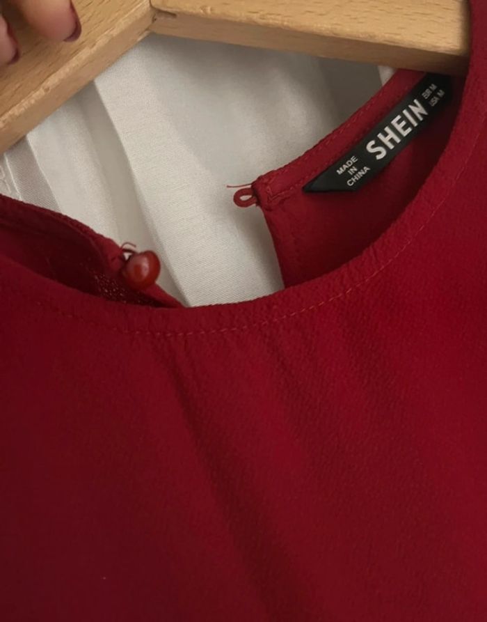 Robe rouge/bordeau - photo numéro 2