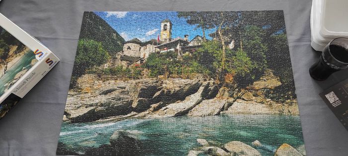 Puzzle 1000p Schmidt "Lavertezzo en Suisse" - photo numéro 3
