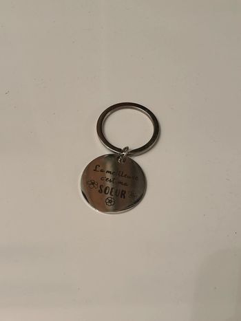 Porté clé argenté neuf la meilleure c’est ma sœur