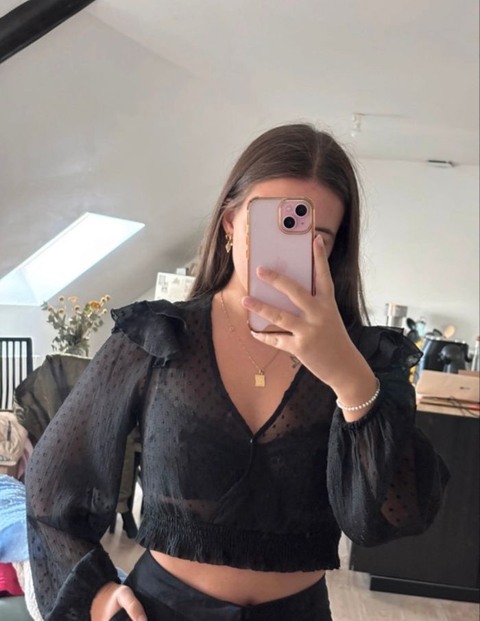 Blouse noire - photo numéro 2