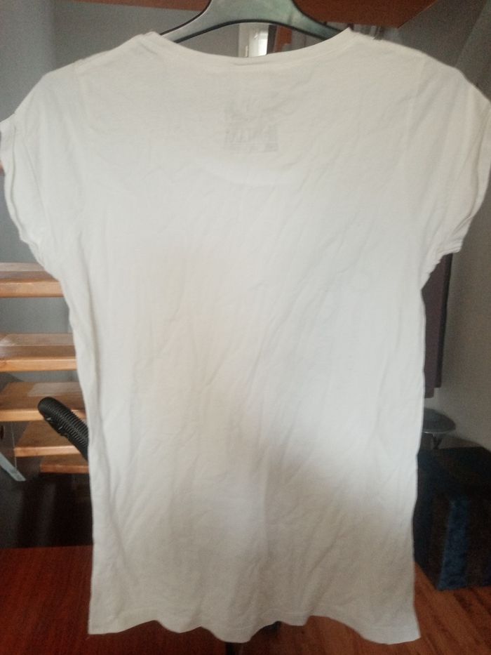 Tee-shirt taille 16ans Disney - photo numéro 3